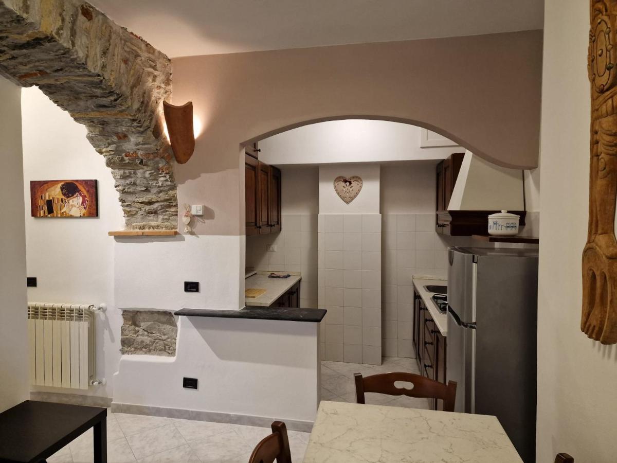 Casa Romantica Tra Liguria E Toscana Ortonovo Luaran gambar